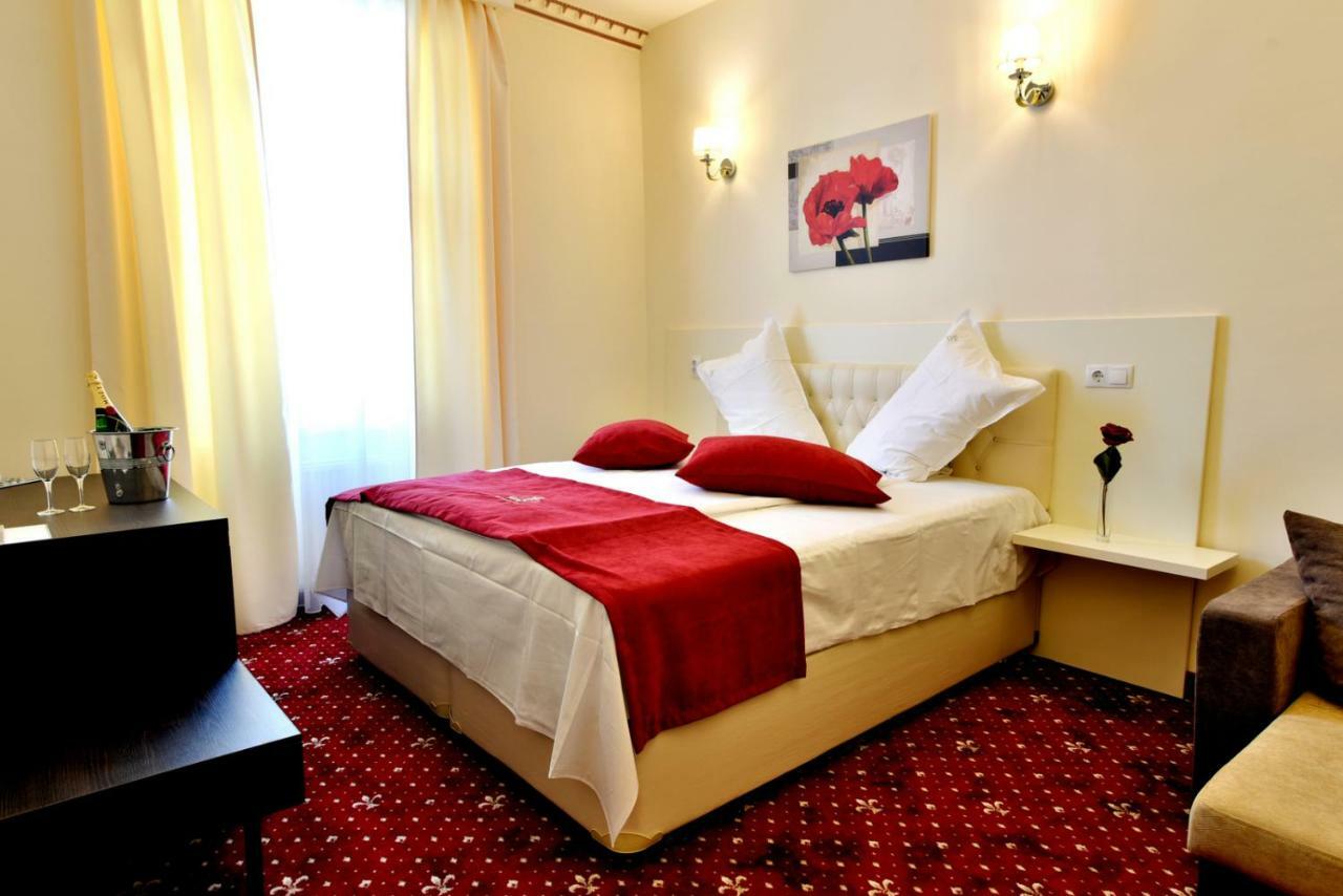 Top Royal Central Braşov Buitenkant foto