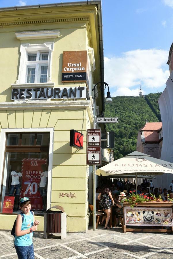 Top Royal Central Braşov Buitenkant foto